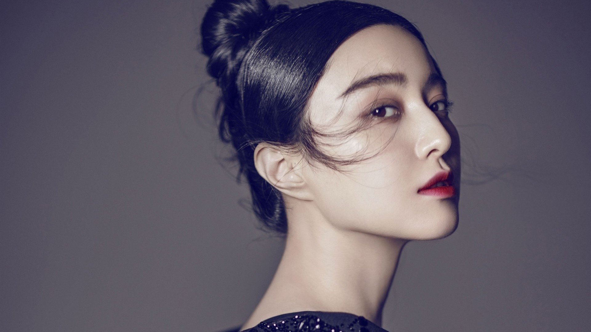 基层足球场地资源紧张,足球场地设施不足